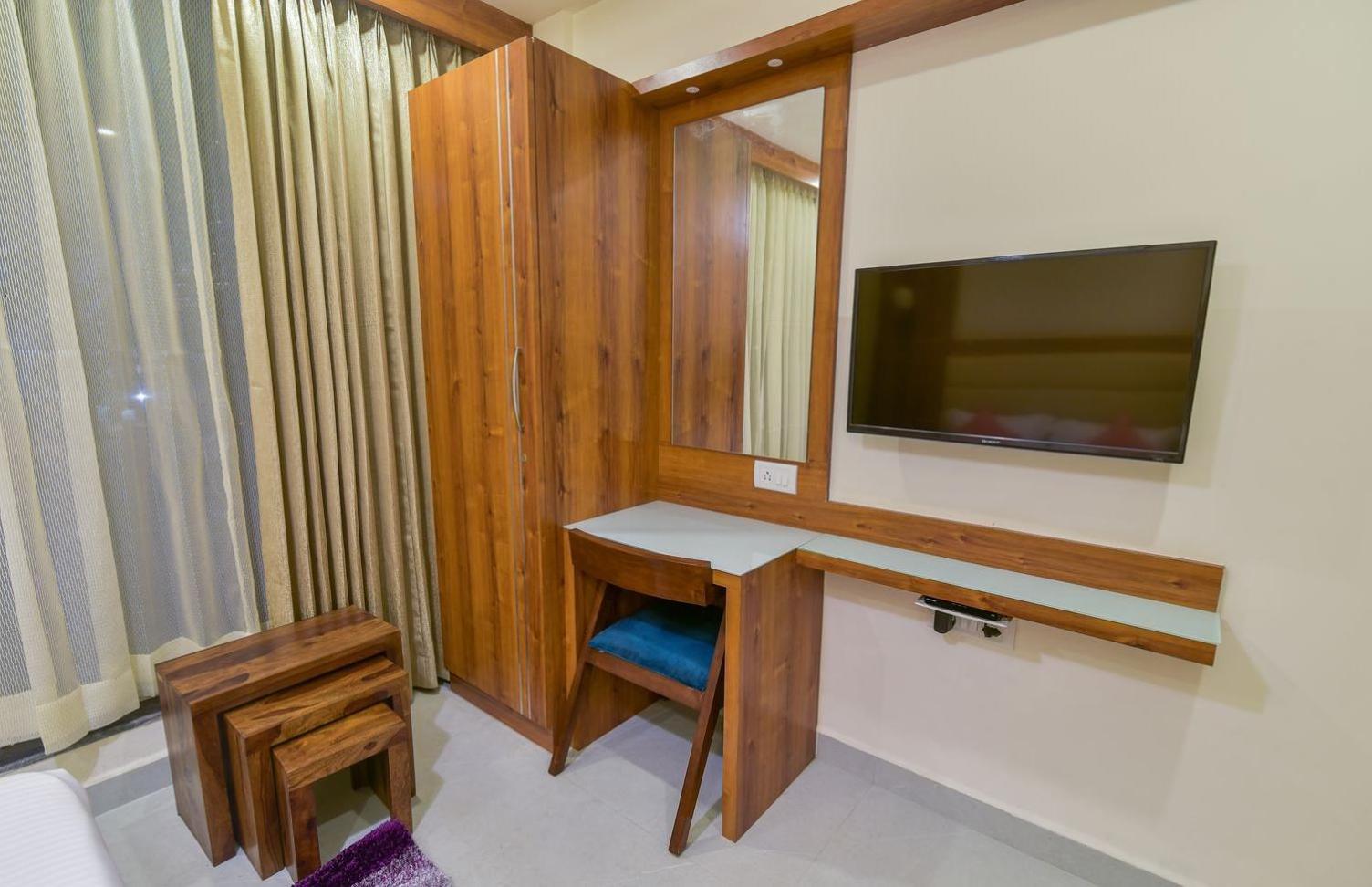 Address 24 Inn Bangalore Buitenkant foto